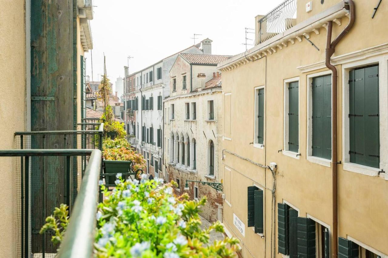 Hinc Domus - Venezia Historical City Center Kültér fotó